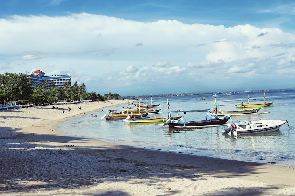 Patrisia Hotel ซานูร์ ภายนอก รูปภาพ